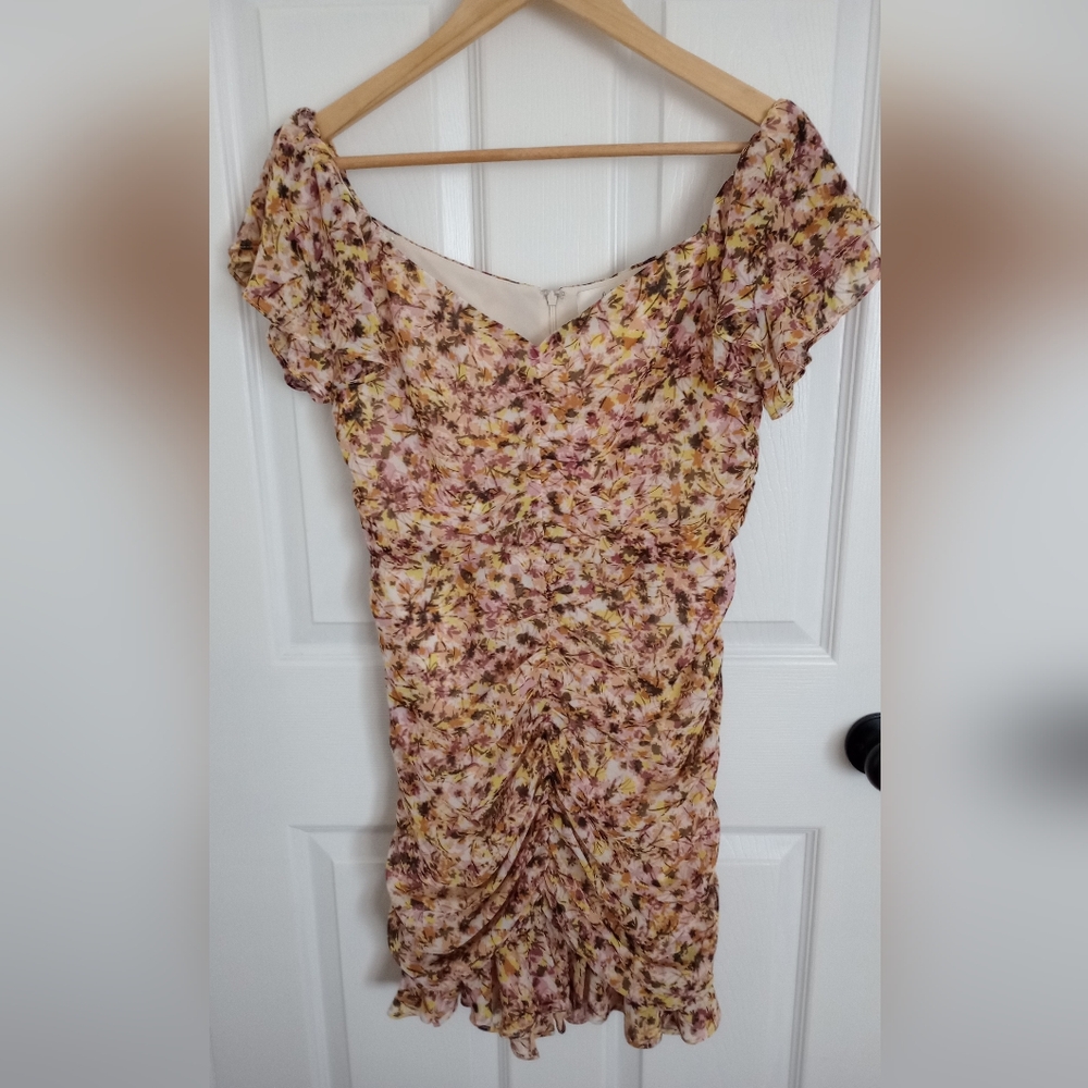ASTR the Label | Floral Ruffle Ruched Mini Dress | Size Medium - Picture 5 of 7